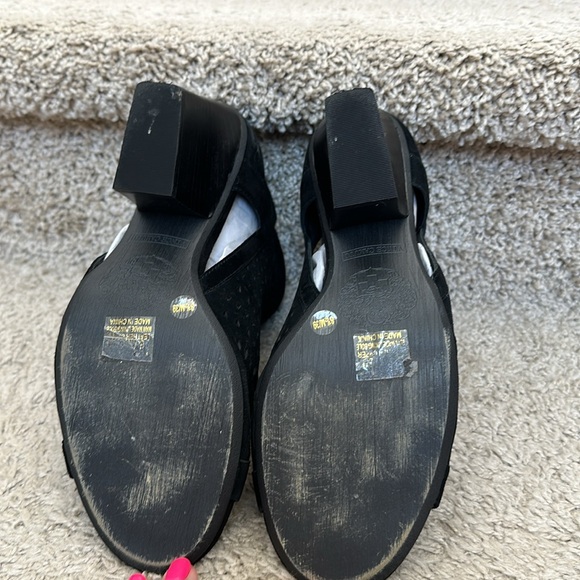 Vince camuto cachinta wedges - Picture 3 of 4